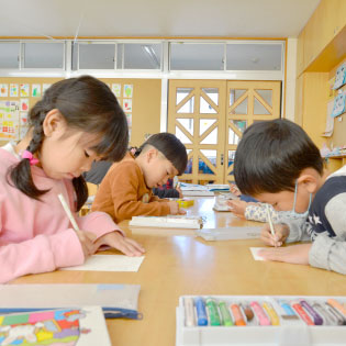 にしふじのみや幼稚園概要002